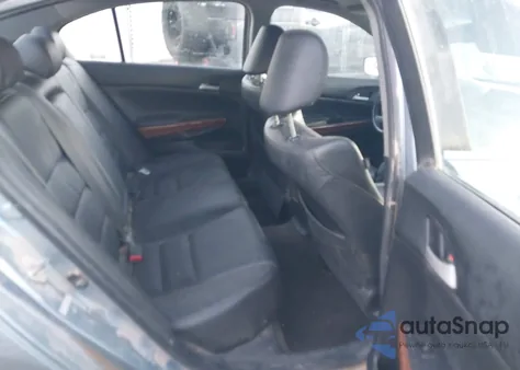 2011 Honda Accord 2.4 Ex-L from USA, damaged, VIN 1HGCP2F81BA156256